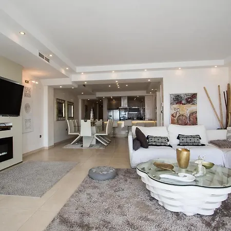 First Line Luxury Apartment Alicante